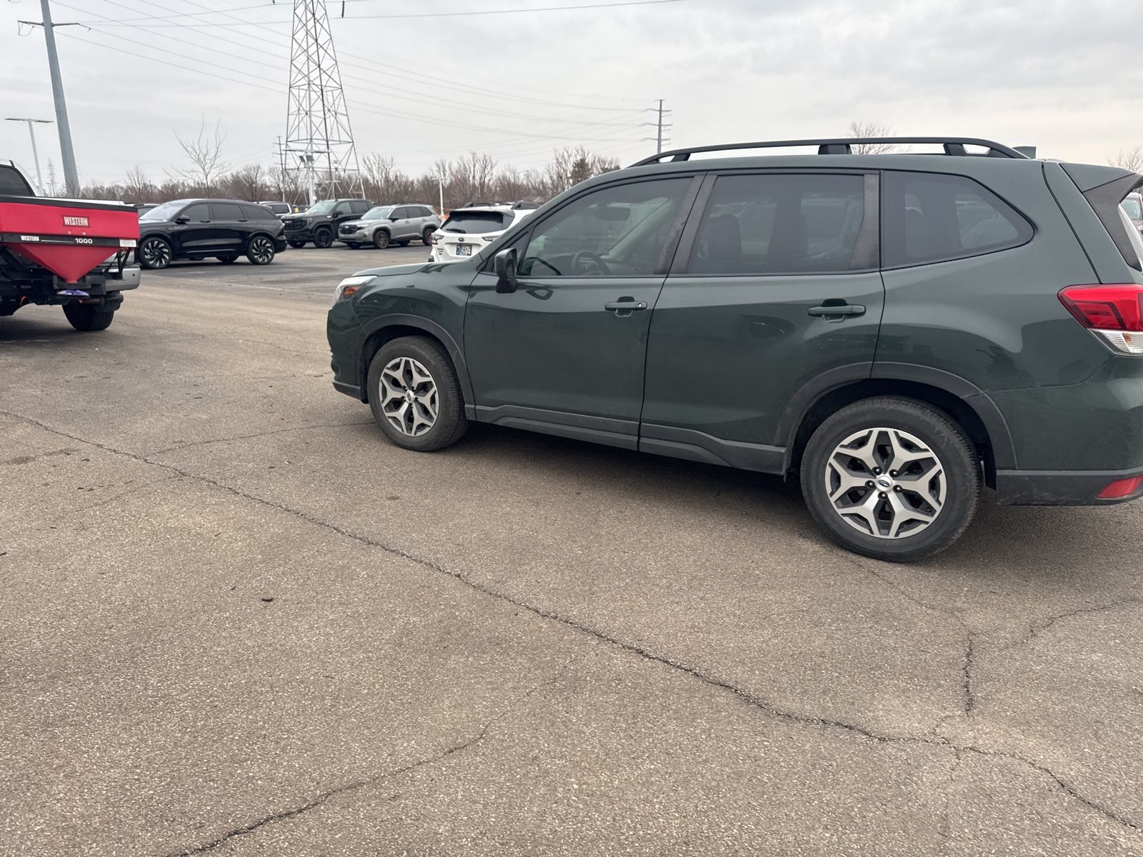 2023 SUBARU FORESTER - Image 10