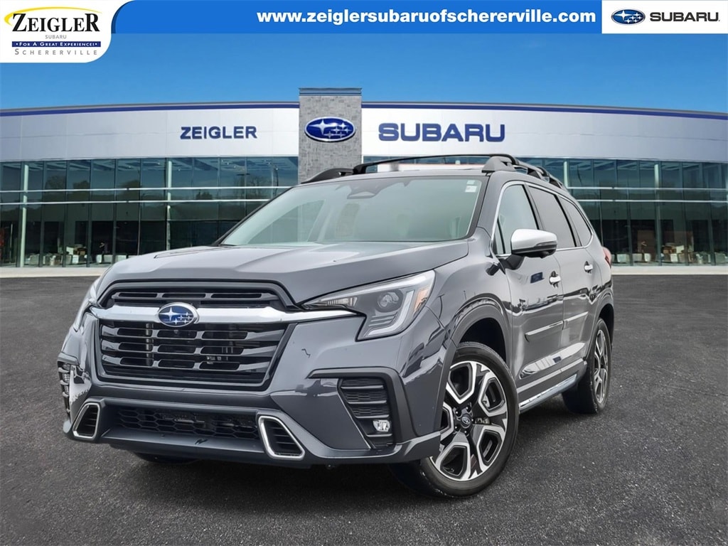 2023 Subaru Ascent Touring's photo