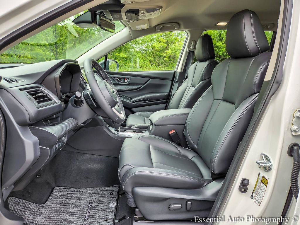 2026 Subaru Ascent Premium - Photo 8