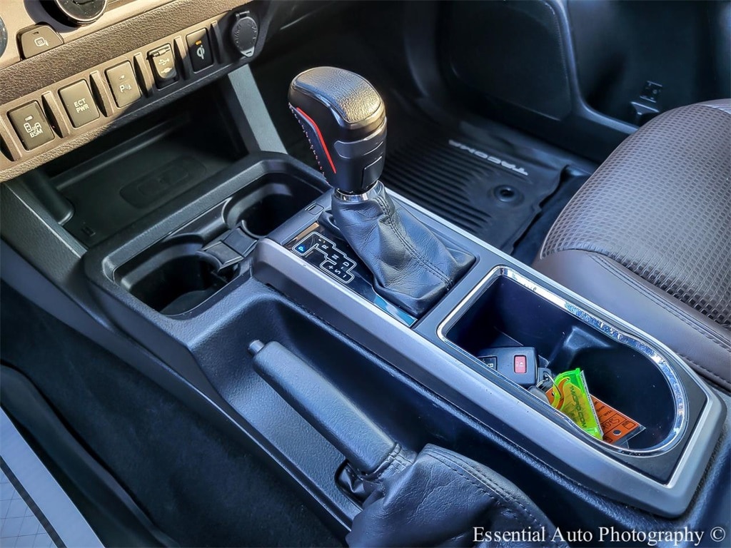 2017 TOYOTA TACOMA - Image 23