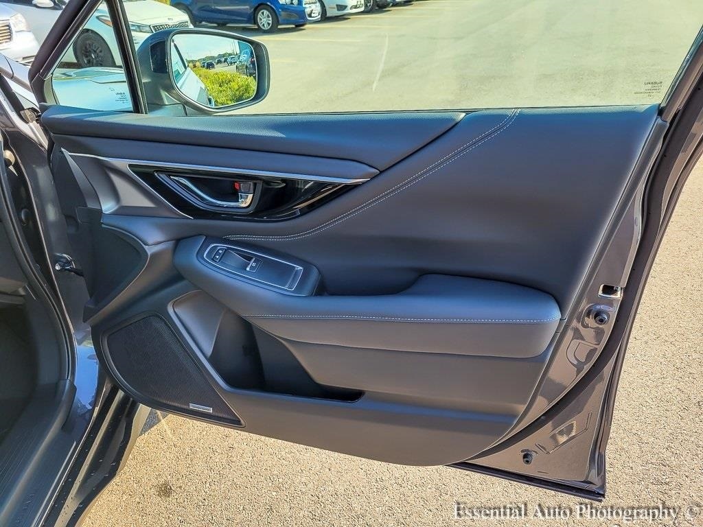 2025 SUBARU OUTBACK - Image 33