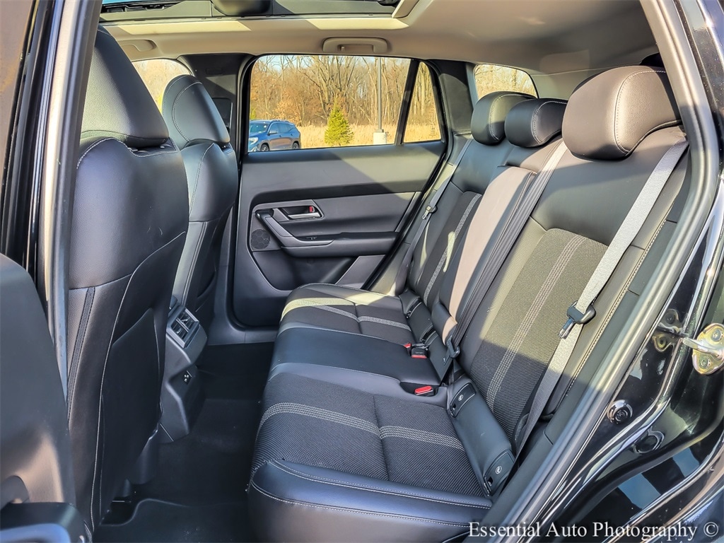 2023 MAZDA CX-50 - Image 11