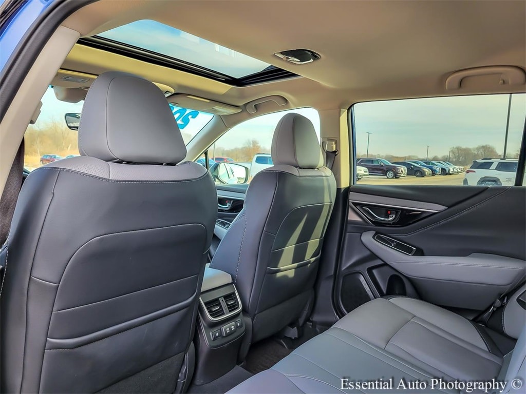 2022 SUBARU OUTBACK - Image 12