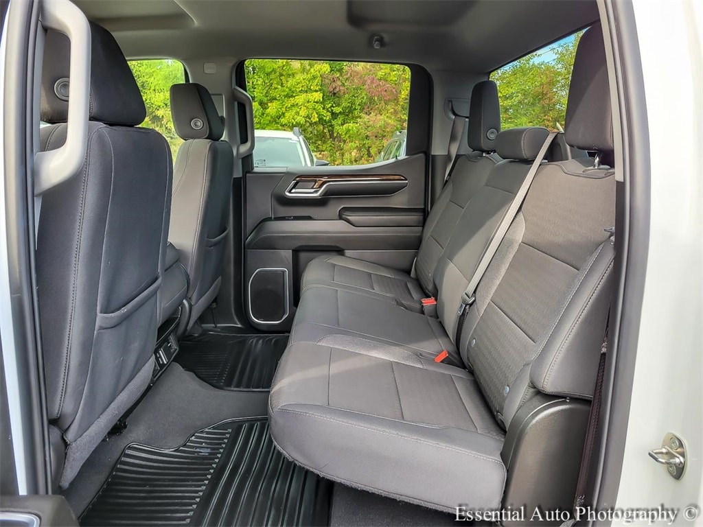 2024 GMC SIERRA - Image 10