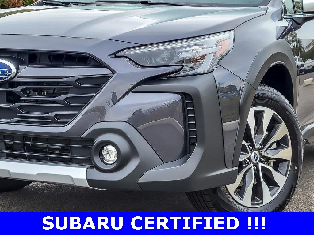 2025 Subaru Outback Touring XT photo 3