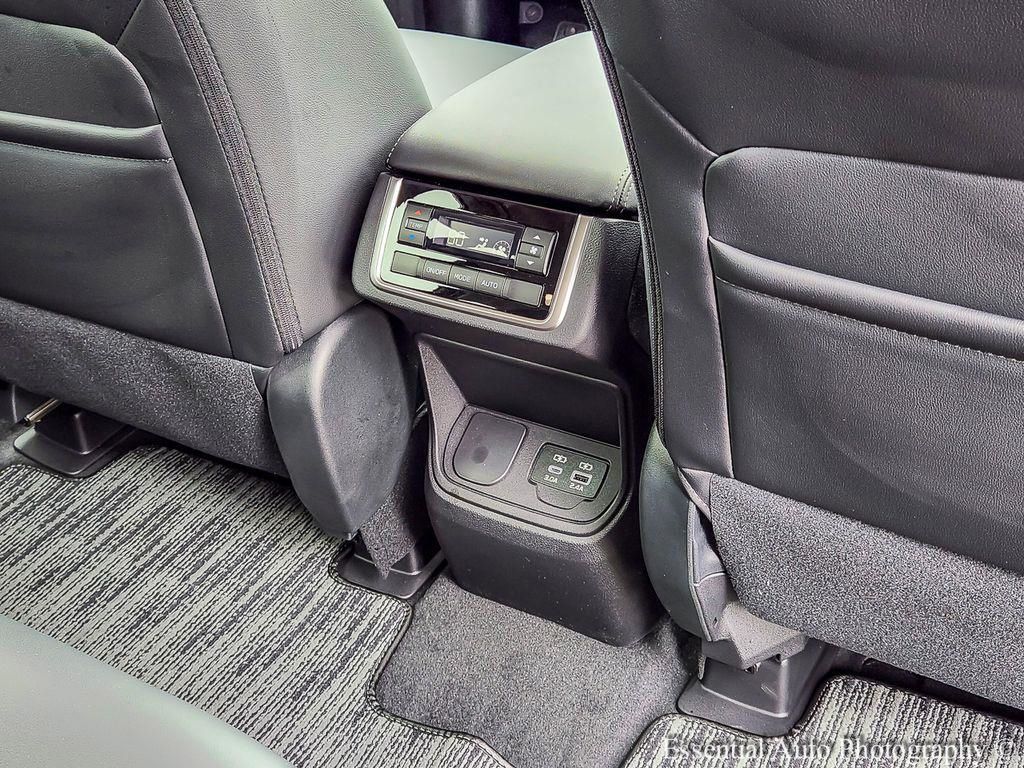 2026 Subaru Ascent Premium - Photo 24