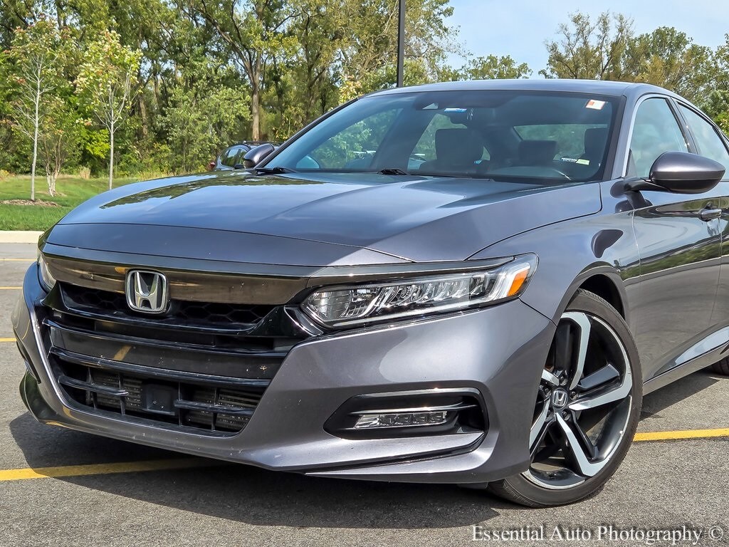 2020 Honda Accord Sport 2.0T photo 2