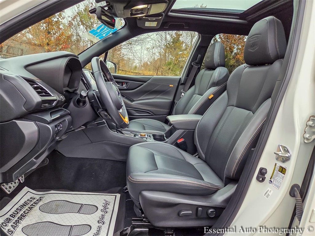 2022 SUBARU FORESTER - Image 8