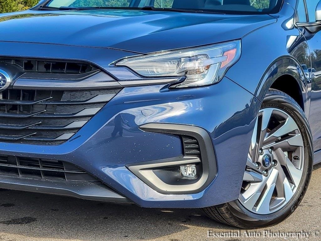 2025 SUBARU LEGACY - Image 3