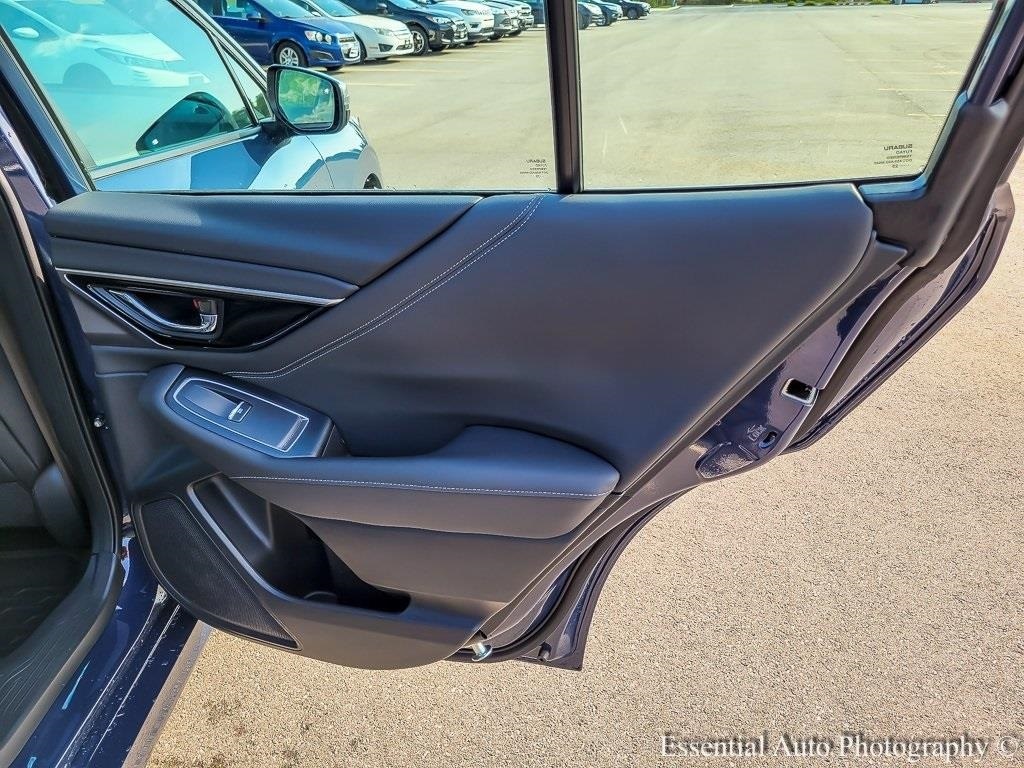 2025 SUBARU LEGACY - Image 31