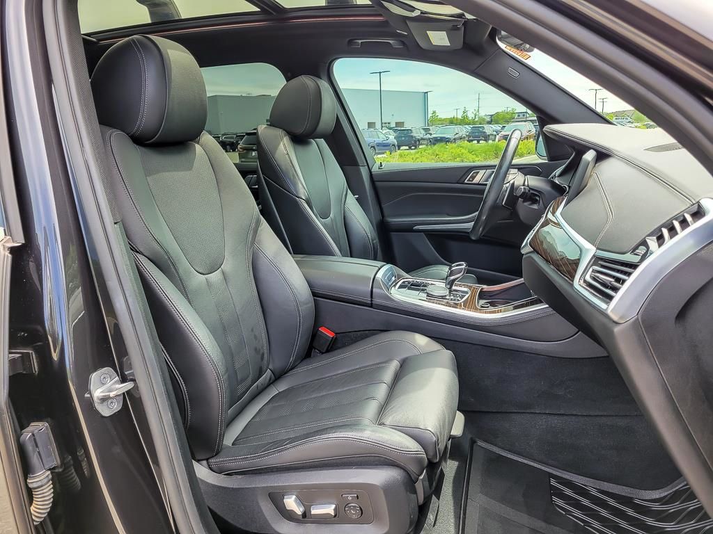 2021 BMW X5 40i - Photo 37