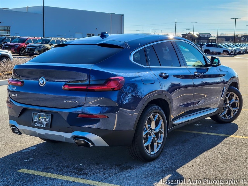 2023 BMW X4 - Image 7