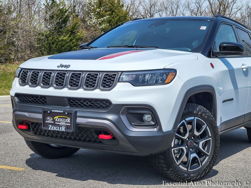 Used 2025 Jeep Compass Trailhawk SUV