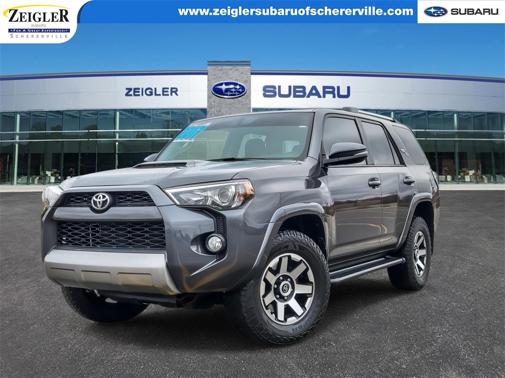 2017 Toyota 4Runner Off-Road Premium's photo