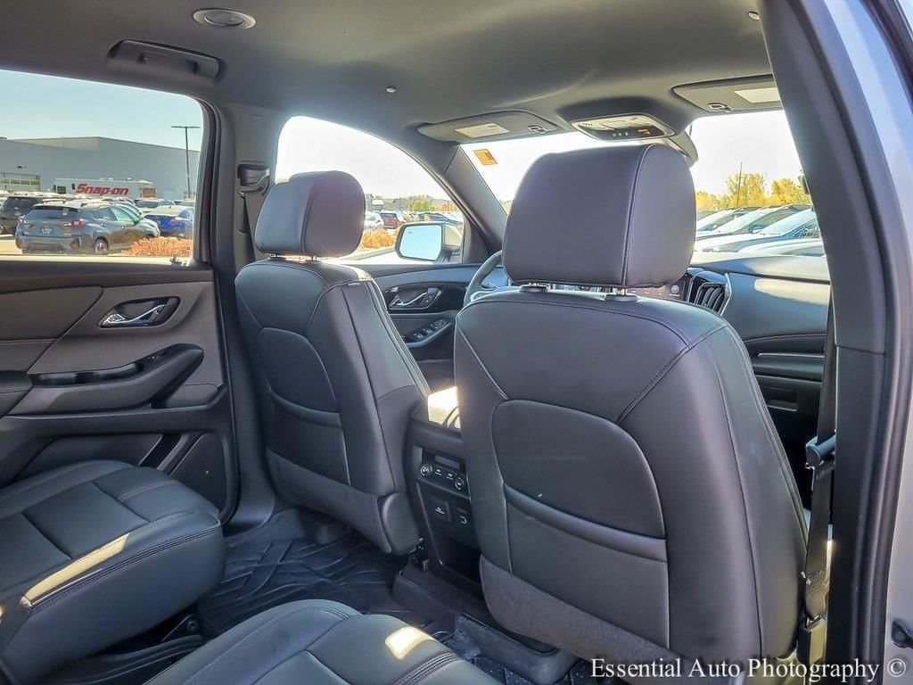 2023 Chevrolet Traverse RS - Photo 31