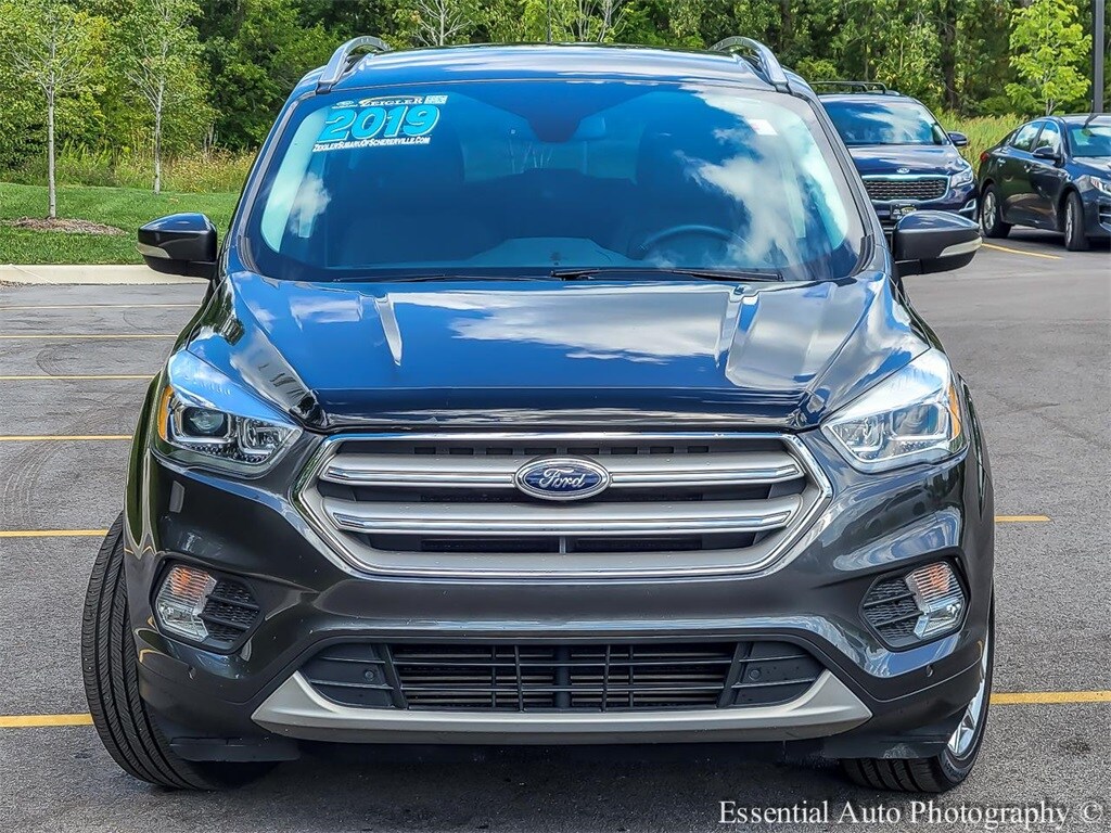 2019 Ford Escape Titanium photo 4