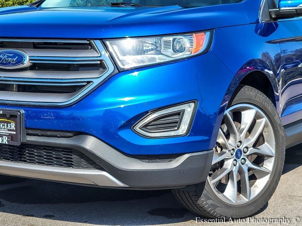 2018 Ford Edge Titanium photo 3
