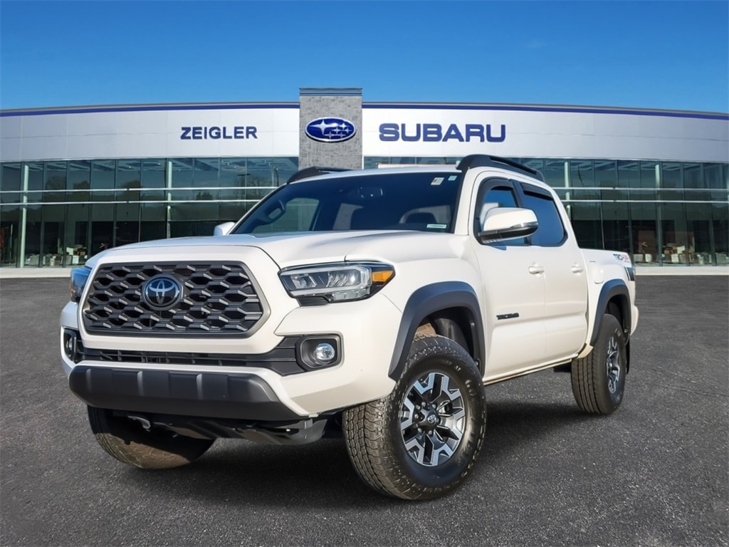 2023 Toyota Tacoma TRD Off Road's photo