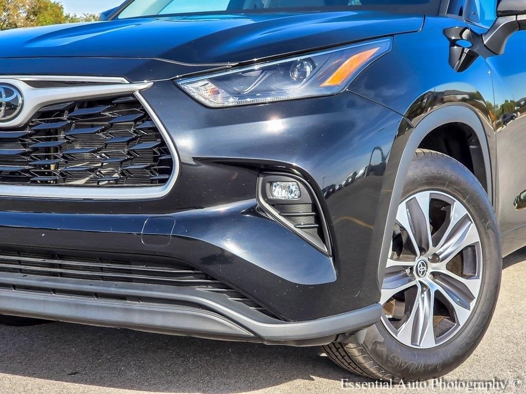 Used 2024 Toyota Highlander  SUV