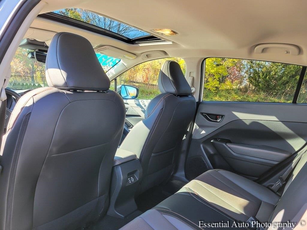 2025 SUBARU CROSSTREK - Image 12