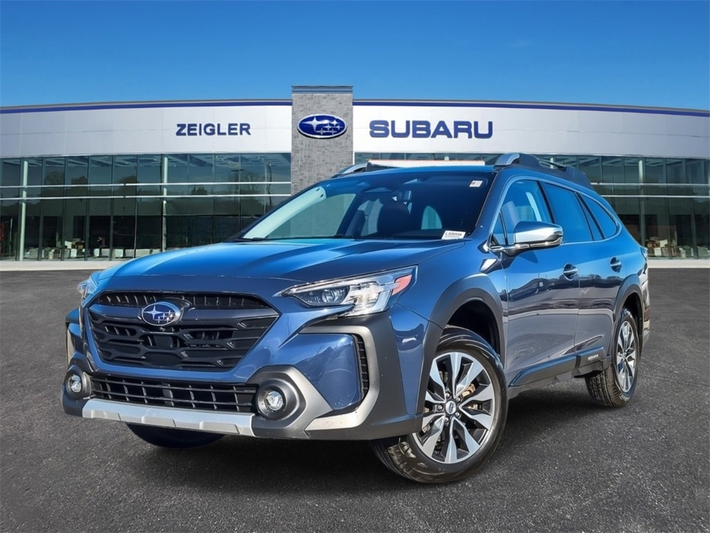 2023 Subaru Outback Touring's photo