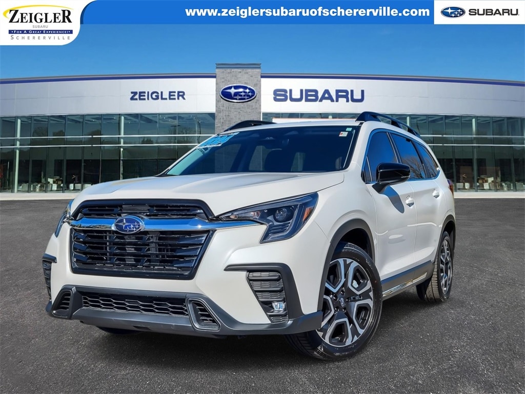 2024 Subaru Ascent Limited's photo