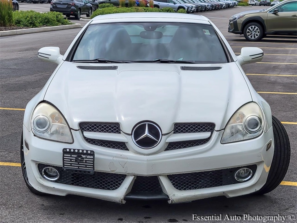 Used 2009 Mercedes-Benz SLK-Class SLK300 with VIN WDBWK54F19F190707 for sale in Crown Point, IN