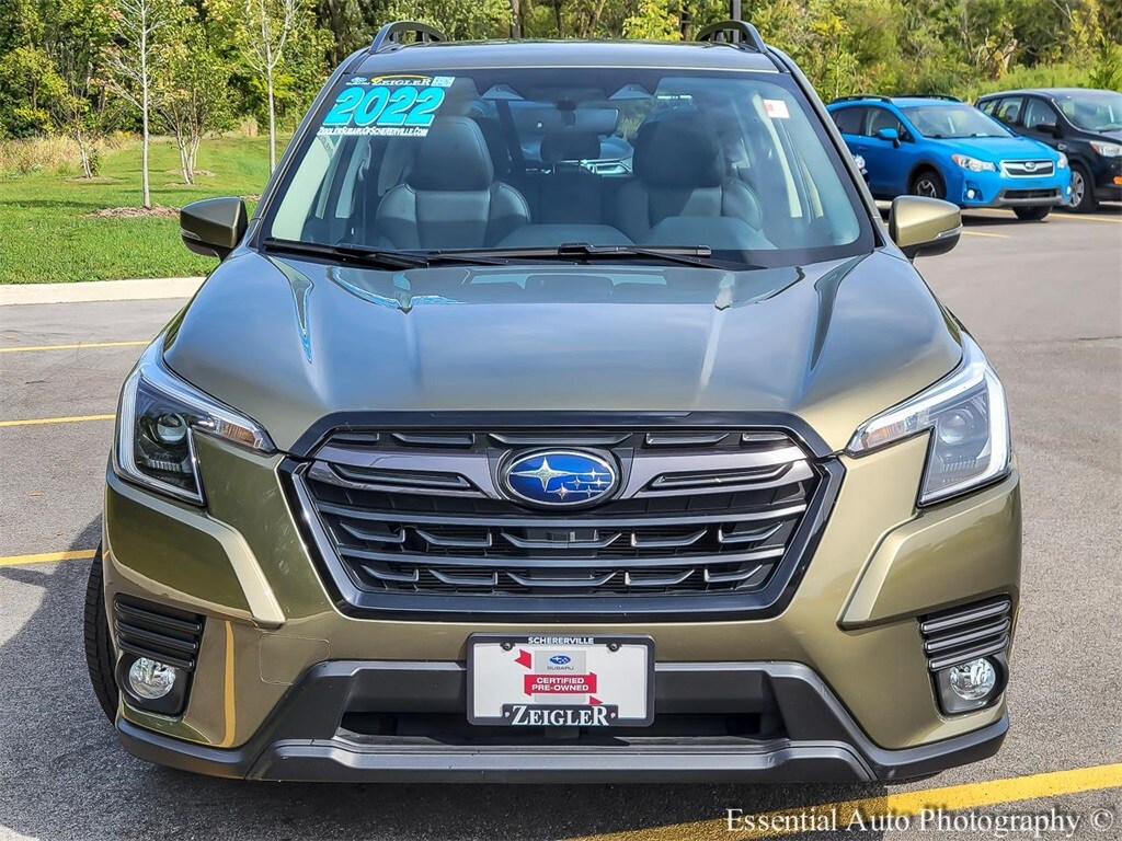 2022 Subaru Forester Limited photo 3