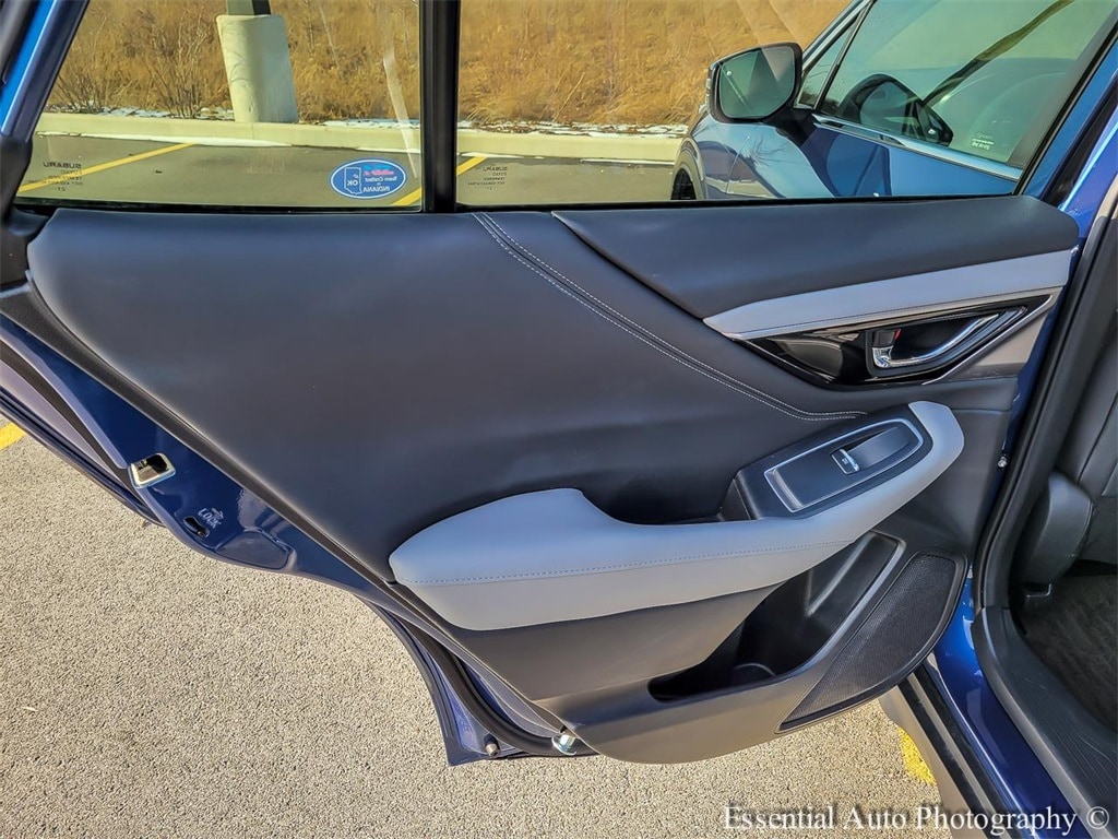 2022 SUBARU OUTBACK - Image 28