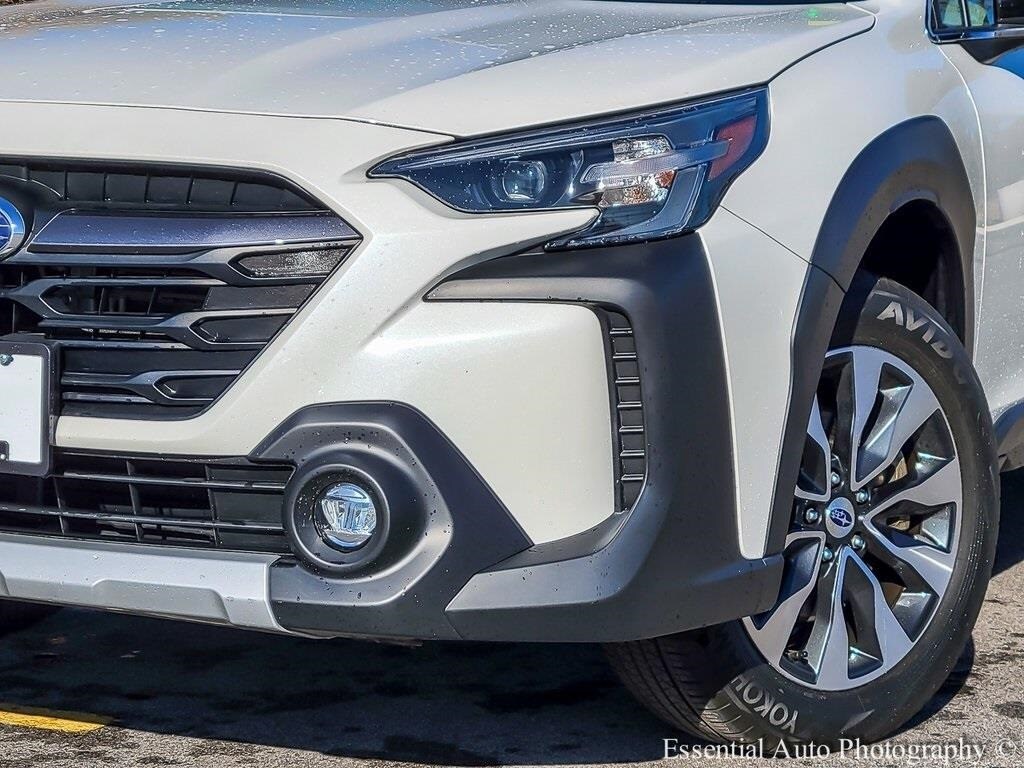 2023 Subaru Outback Limited photo 3