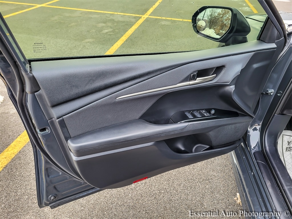 2025 TOYOTA CAMRY - Image 26