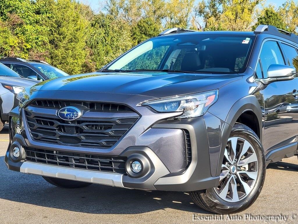2025 Subaru Outback Touring XT photo 2