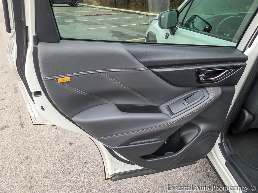 2022 SUBARU FORESTER - Image 28