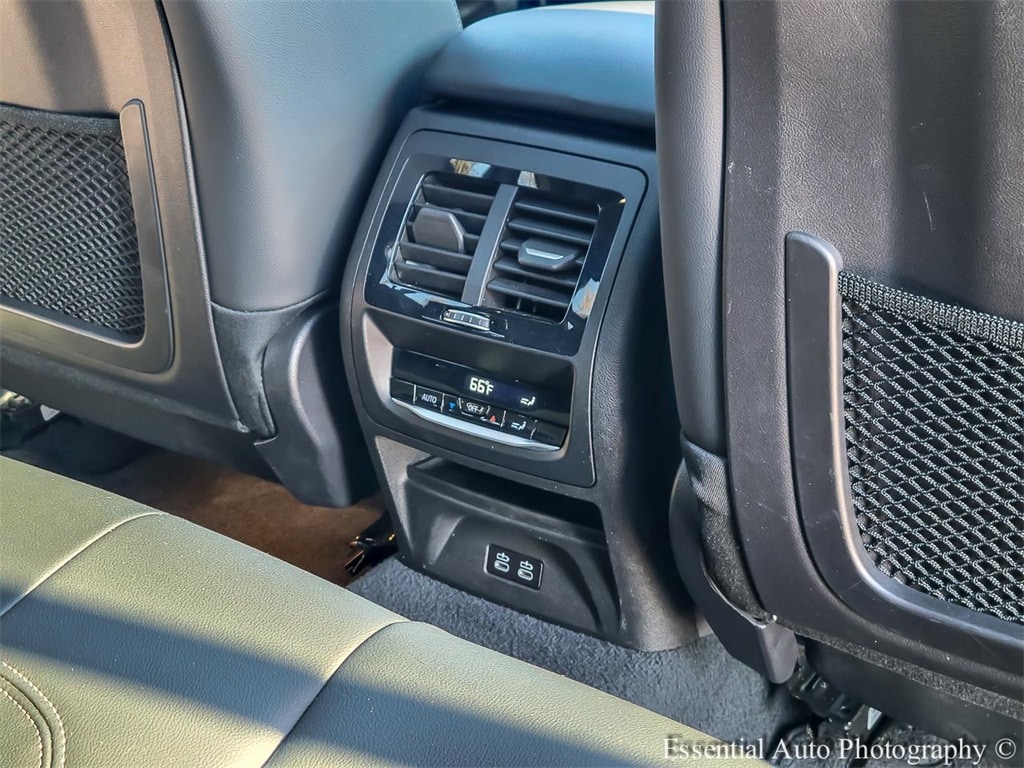 2023 BMW X4 - Image 32