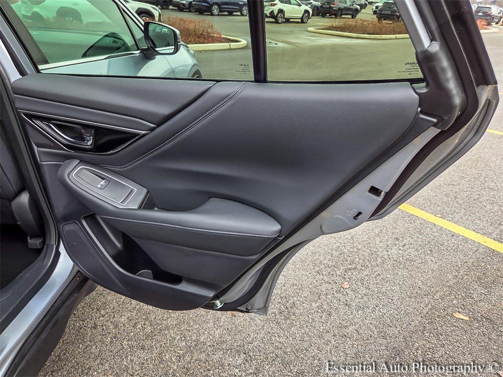 2022 SUBARU OUTBACK - Image 32