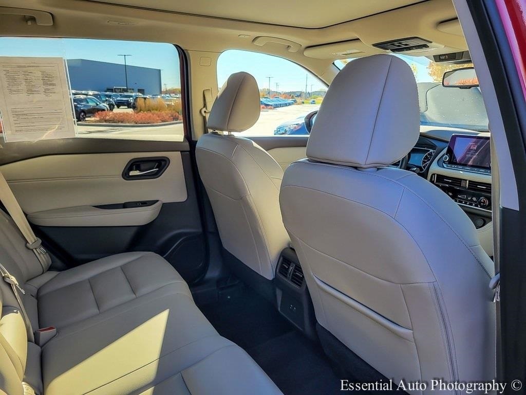 2023 NISSAN ROGUE - Image 29