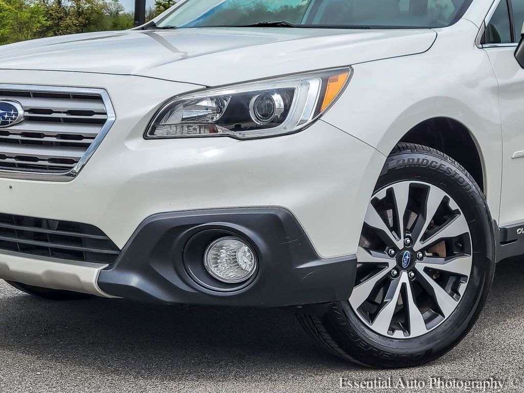 Used 2017 Subaru Outback 2.5i Limited with SUV