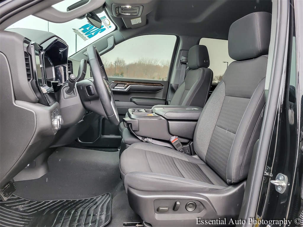 2024 GMC SIERRA - Image 8