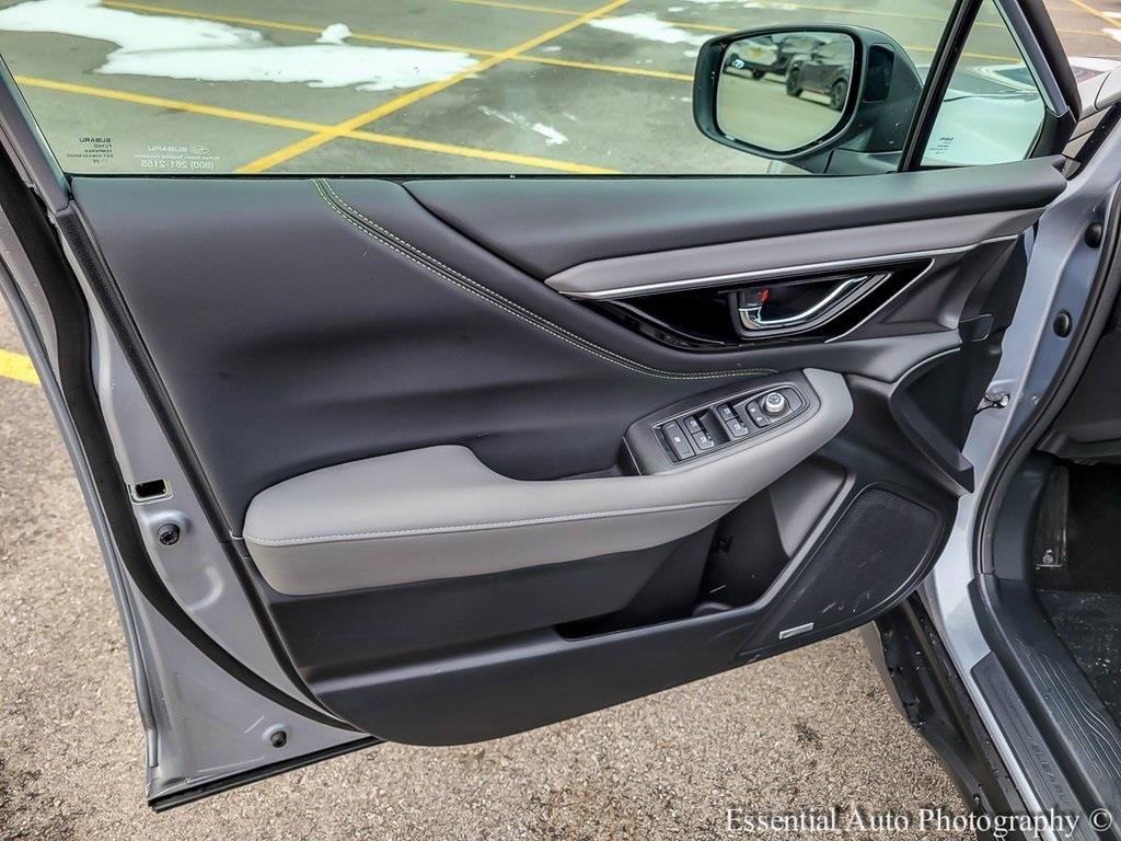 2025 SUBARU OUTBACK - Image 25