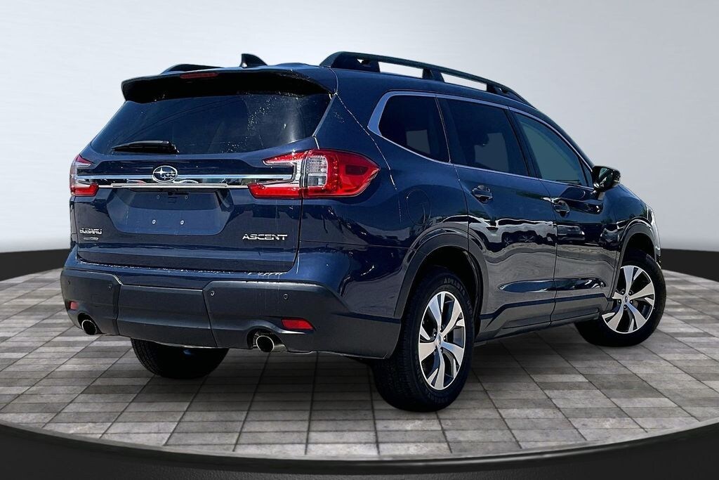 Used 2024 Subaru Ascent Premium 7-Passenger SUV