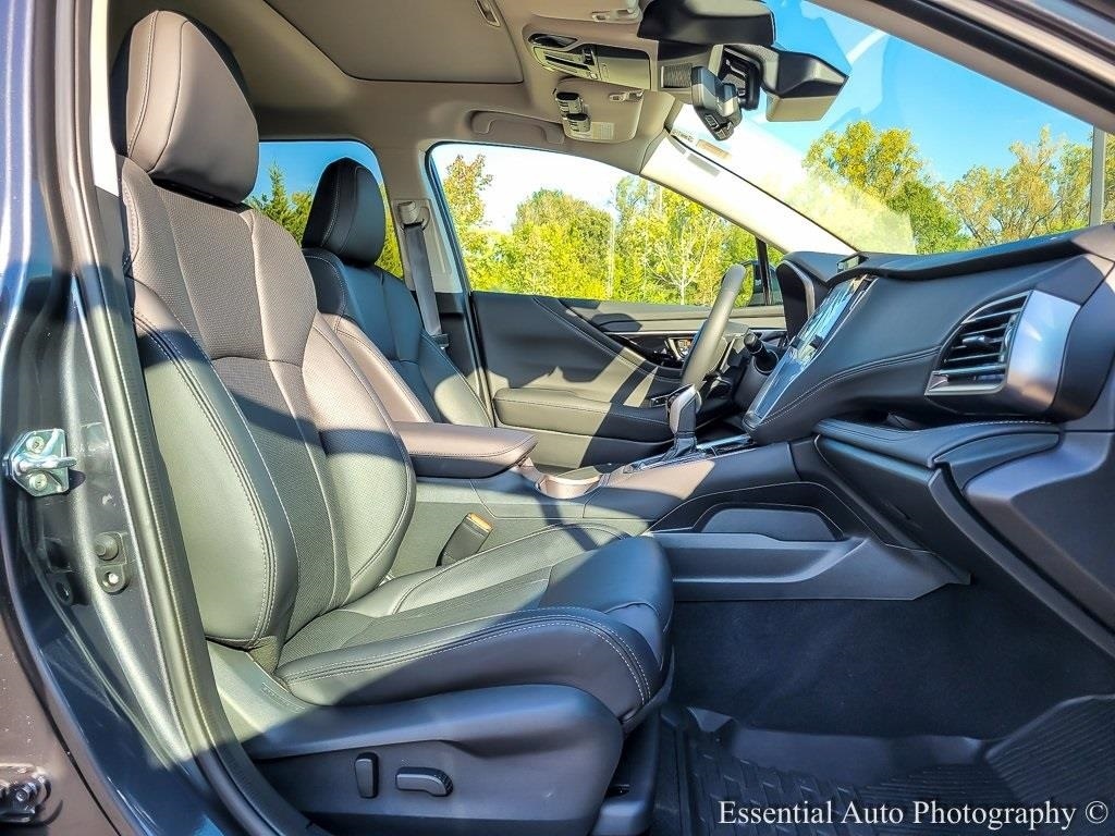 2025 SUBARU OUTBACK - Image 35