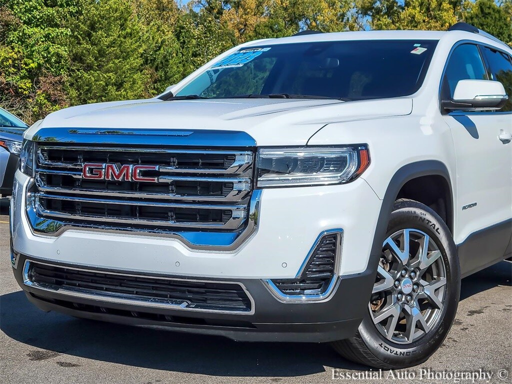 2023 Gmc Acadia SLE photo 2