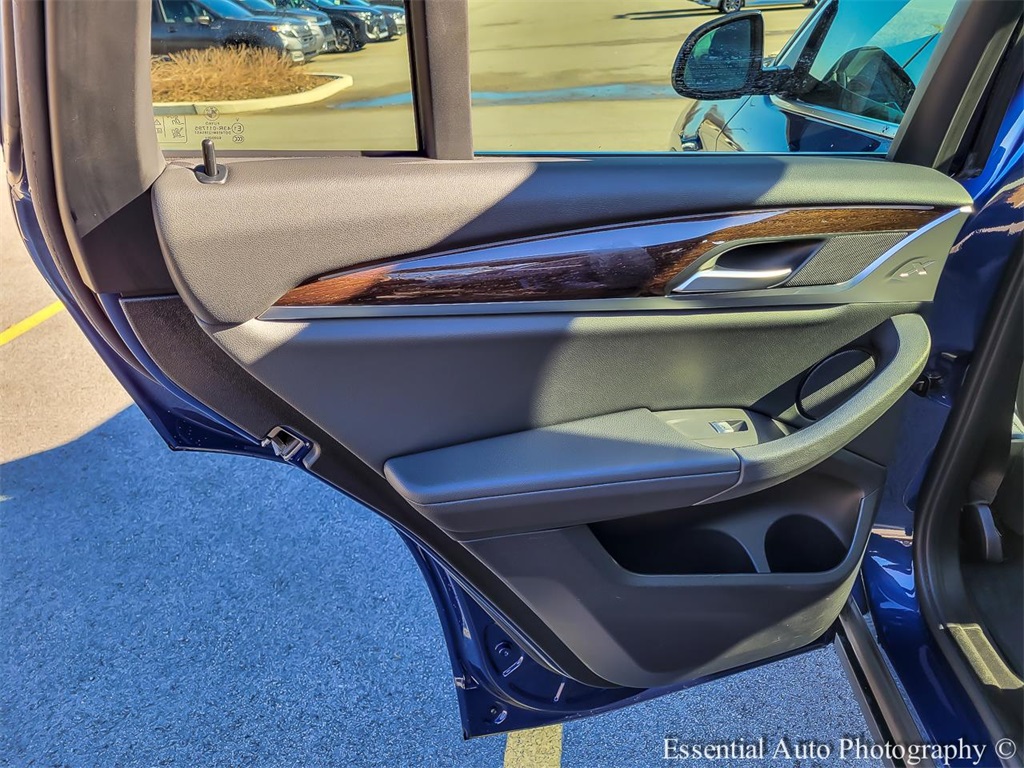 2023 BMW X4 - Image 29