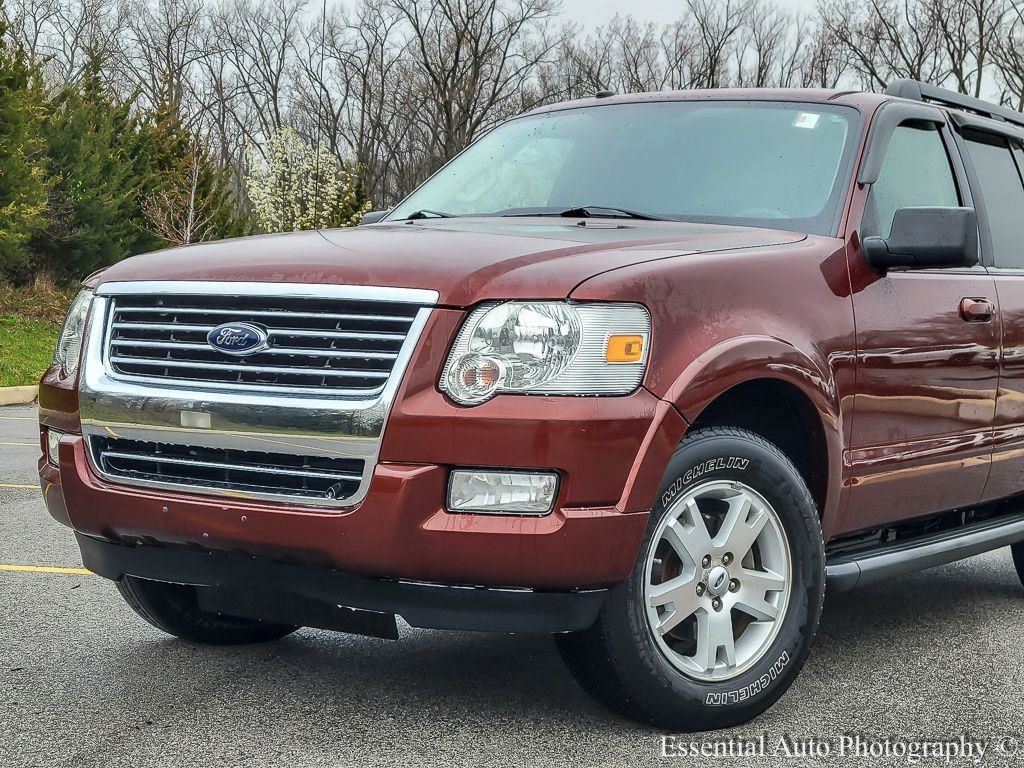 Used 2010 Ford Explorer XLT with VIN 1FMEU7DE5AUA05578 for sale in Crown Point, IN
