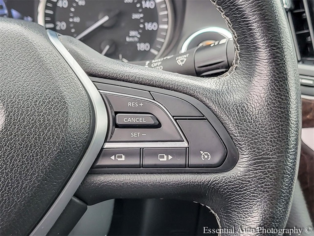 2019 INFINITI Q50 - Image 17