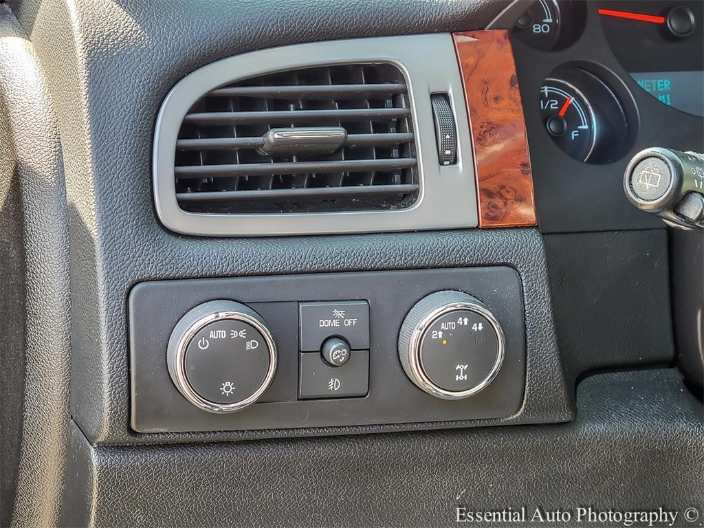 2014 CHEVROLET TAHOE - Image 16