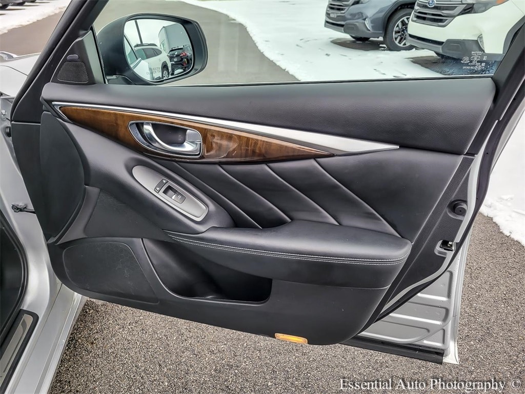 2019 INFINITI Q50 - Image 32