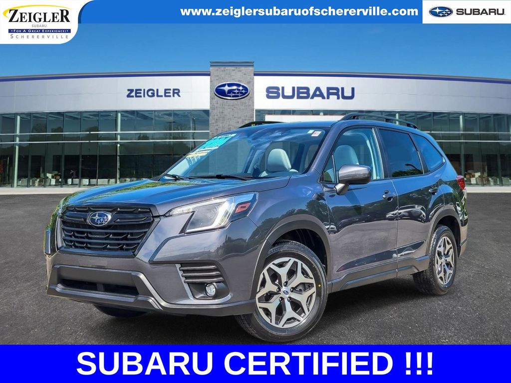 2024 Subaru Forester Premium's photo