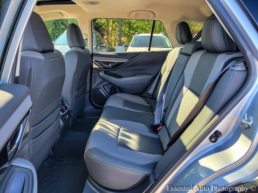 2025 SUBARU OUTBACK - Image 11