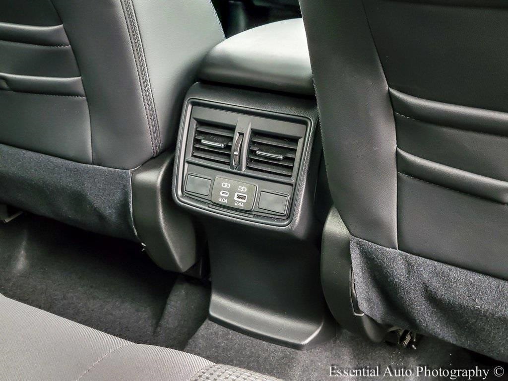 2025 SUBARU FORESTER - Image 31